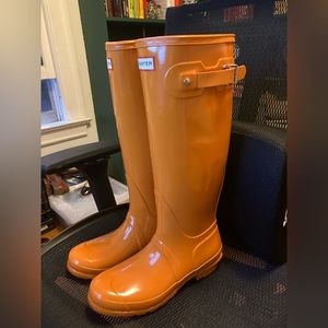 Brand New Hunter Rain Boots